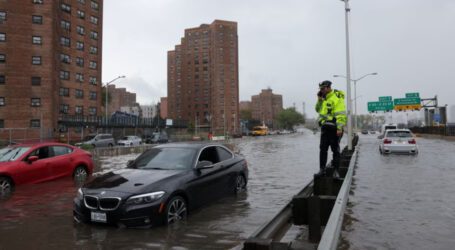 New York torrential downpours trigger flash floods