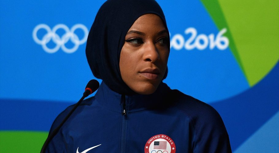 American Olympic fencer Ibtihaj Muhammad faces the media during a press conference, Rio de Janeiro, Brazil, Aug. 4, 2016. (Getty Images Photo)