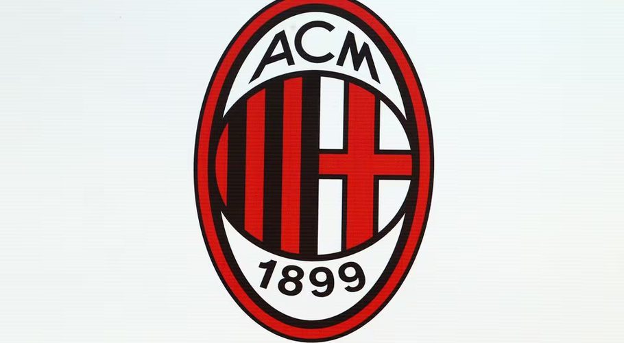 AC Milan logo is seen at the San Siro stadium during the match against Udinese in Milan, September 10, 2016. REUTERS/Stefano Rellandini/File Photo Acquire Licensing Rights