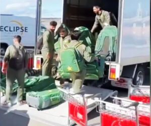 Watch: Pakistani cricketers turn baggage handlers at Sydney Airport, igniting social media buzz