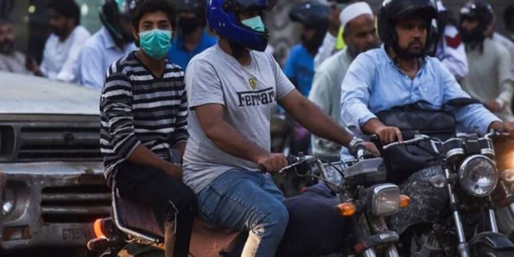 Motorcycle riders have been banned at major flyovers in Rawalpindi to avoid any ill-fated incident during the banned Basant festival. (File Photo)