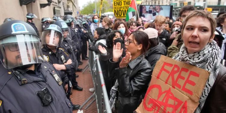 Which US university students are protesting on campus for Gaza?