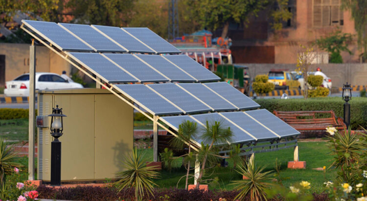 Solar panels installed at a Peshawar park to meet lighting needs. (Image: Dawn.com)
