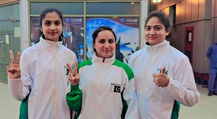 This picture shows Veronika, Sybil, and Twinkle Soahil, all three sisters are competing in the Asian/African/Pacific Powerlifting Championship. (Image: TWINKLE SOHAIL)