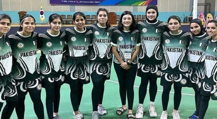 Pakistan's women's netball team. —instagram/pakistannetballfederation