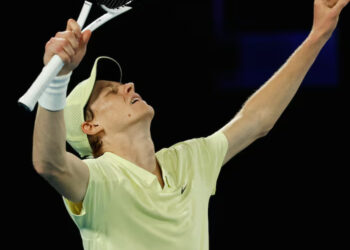 Tennis - Australian Open - Melbourne Park, Melbourne, Australia - January 26, 2025 Italy's Jannik Sinner celebrates winning the final against Germany's Alexander Zverev REUTERS/Tingshu Wang