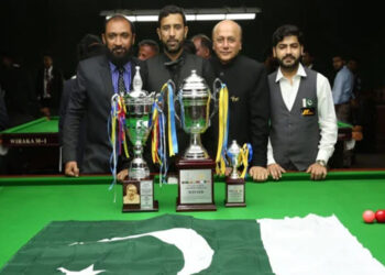 Pakistan's Mohammad Asif (second from left) with the trophies after winning 3rd SAARC Snooker Championship in Colombo on January 10, 2025. (Image credit: Geo Super)