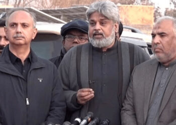 Sunni Ittehad Council Chairman Sahibzada Hamid Raza, PTI’s Omar Ayub Khan and Asad Qaiser, addresses reporters outside Adiala Jail in Rawalpindi on January 12. — (Credit; DawnNews TV)