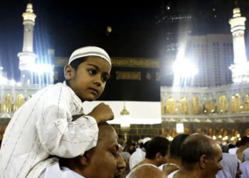 Muslim pilgrims perform the walk around the Khaan-e-Kaaba Tawaf at the Grand Mosque in the Saudi city of Makkah. AFP