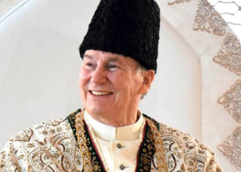 Prince Karim Aga Khan IV, the forty-ninth Imam of the Ismaili community, was laid to rest on Sunday, February 9, in Aswan, Egypt, beside his grandfather, Sir Sultan Muhammad Shah Aga Khan III.  (Image: Facebook)