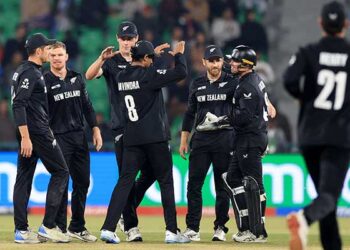 New Zealand's Glenn Phillips celebrates with teammates after taking the wicket of South Africa's Keshav Maharaj, caught out by Tom Latham during ICC Champions Trophy semi-final at Gaddafi Stadium, Lahore, March 5, 2025. — Reuters