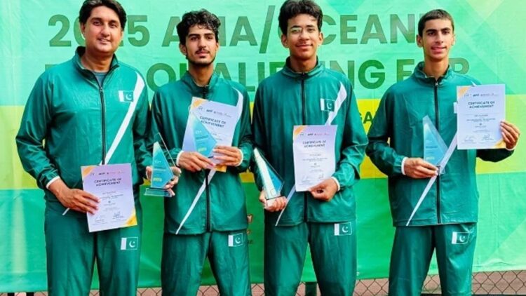 Pakistan Tennis team. Screen grab