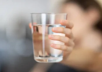 Here's how you can keep yourself hydrated while you are fasting