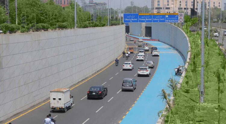 Hailed by officials as the most advanced urban roadway in Pakistan, Route 47 integrates cutting-edge infrastructure with sustainable design. (Image: pakwheels.com)