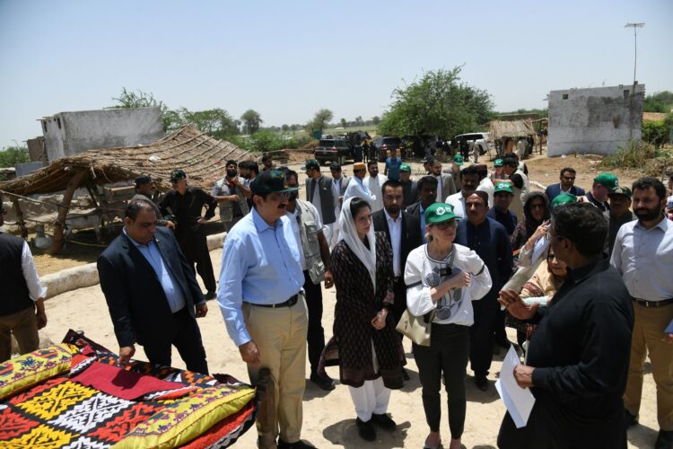 Aseefa, WD MD, Sindh CM in Benazirabad. Online