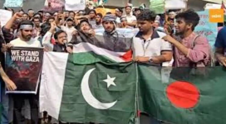 Photo Aaj News