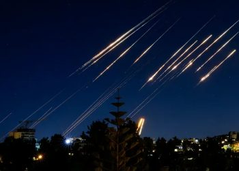 Missiles from Iran are pictured over Jerusalem on June 14, 2025 [Menahem Kahana / AFP]