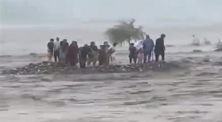 Flash floods in Swat River have left 73 people trapped, with 17 from two families from Khyber Pakhtunkhwa  (Image: X)