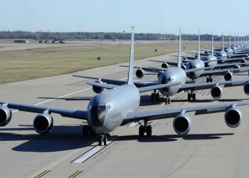 U.S. Air Force KC-135 Stratotankers (Image: militarywatchmagazine.com)
