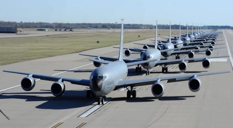 U.S. Air Force KC-135 Stratotankers (Image: militarywatchmagazine.com)