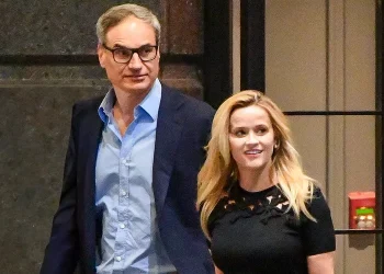 Oliver Haarmann and Reese Witherspoon in New York City on Sept. 4, 2024.
Credit : TheImageDirect.com