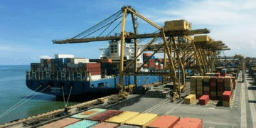 Karachi: FIA fines cargo vessel Rs1.5m over immigration law violations