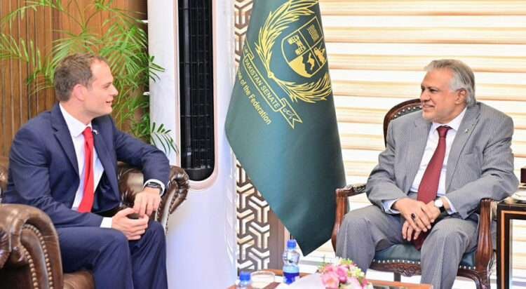 DPM/FM Senator Mohammad Ishaq Dar received  Mr. Hamish Falconer MP Parliamentary Under-Secretary of State at the FCDO. (Image: X/ @ForeignOfficePk
)