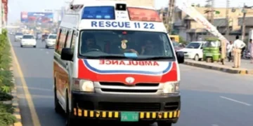 A Rescue 1122 ambulance. (File Photo)