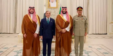 Saudi Arabia’s Crown Prince Mohammed bin Salman, PM Shehbaz Sharif, Army Chief Field Marshal Asim Munir and Saudi Arabia’s Defense Minister Khalid bin Salman pose for a group photo after signing a mutual defense pact, in Riyadh, Saudi Arabia, on September 17, 2025. (PID/File)