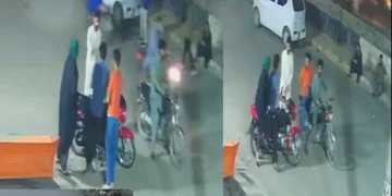 Armed Robbers Loot Family of Motorcycle, Valuables in Broad Daylight