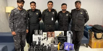 According to customs officials, the luggage of a passenger travelling on Flydubai flight FZ335 was scanned on suspicion, during which suspicious items were detected.