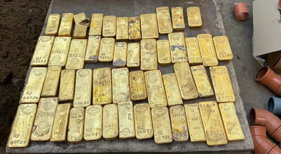The hoard was stashed in a bag in a bricked-in cellar wall beneath the grand villa. Photograph: Facebook/Dendermonde Local Police