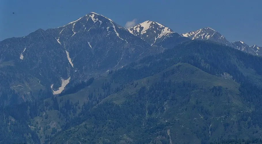 Musa ka Musalla (locally referred to as Musalla Choti or MKM) is a majestic mountain peak standing at an altitude of 4,080 meters (13,385 feet) above sea level.