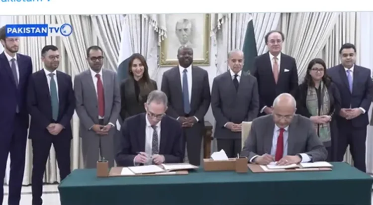 Pakistan and Google on Friday signed a memorandum of understanding (MoU) to promote the country’s digital transformation, with students in the country getting free access to the tech giant’s advanced artificial intelligence (AI) tools for a year.