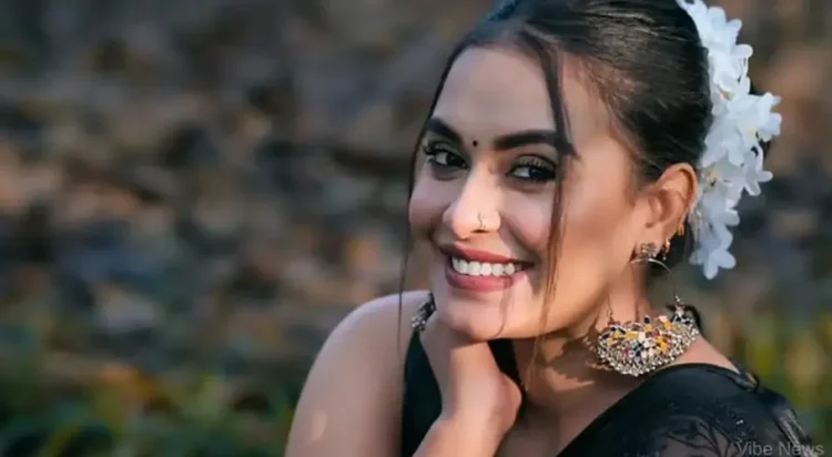 Ridhi, whose real name was reportedly Lina Akhter, was 26. She entered Bangladesh’s entertainment industry as a model before moving into television dramas, where she gained popularity among viewers.